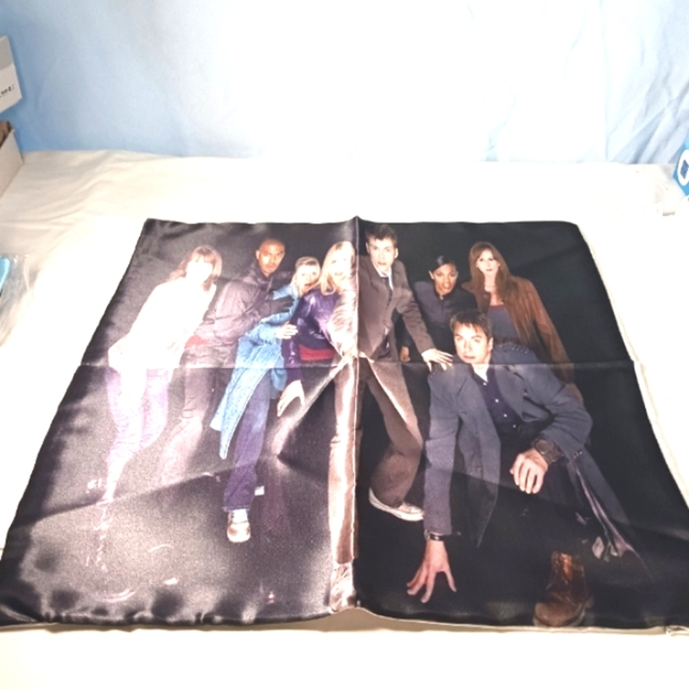 Dr Who 16x16 Inch Throw Pillow Cover New